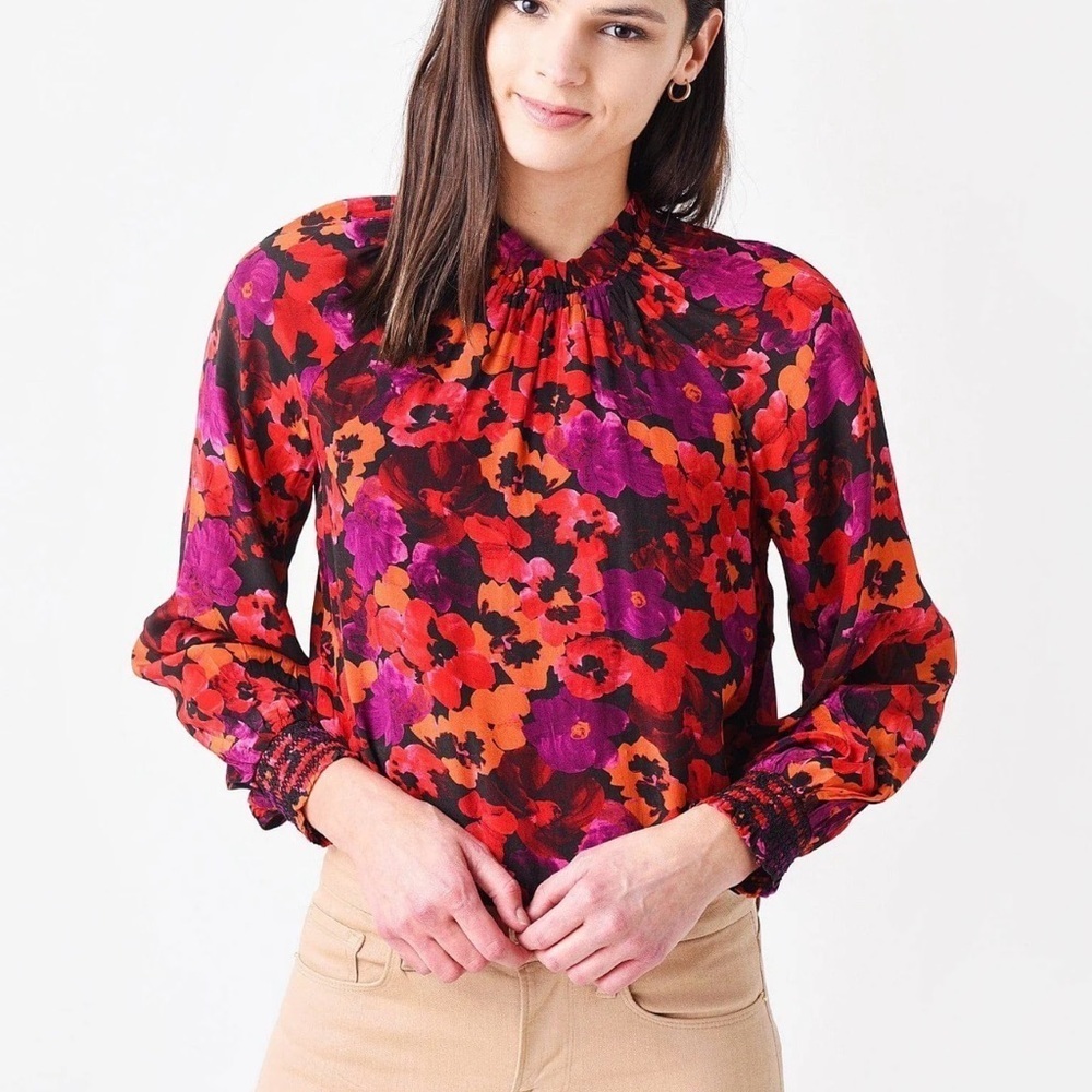 Saylor Beck Floral Blouse Women’s Small Ruffle Long sleeve Colorful Preppy